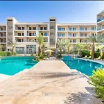 Appartement 2 Chambres Dans Residence Luxueux Avec Piscine