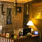 Riad L\'Evidence