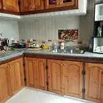 Zaitouna, Quiet Apartment, Modern