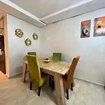 New! Modern Apt & 2 Bedrooms & 2 Pool & Wifi