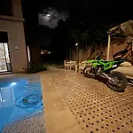 Private Villa With Pool & Garden