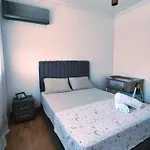 Chic Appartement A Gueliz Avec 2 Chambres & Piscine