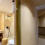 Appartement A Gueliz, Style Riad, Equipe & Central