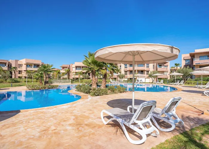 Apart Confort Front Pool-Garden