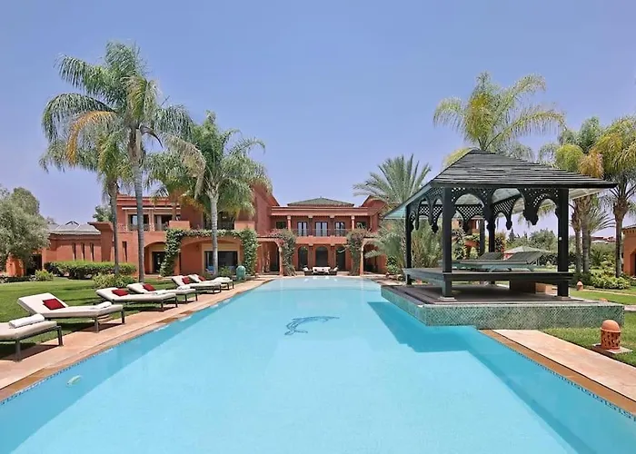 Atlas Mountain Escape: Pool, Garden & Spa Paradise