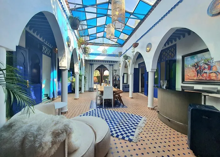 Family Villa Pool Sauna And Hammam