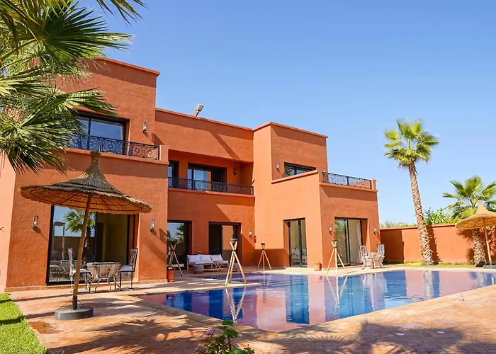 Villa Nour Palace Avec Piscine Jaccuzi A Marrakech