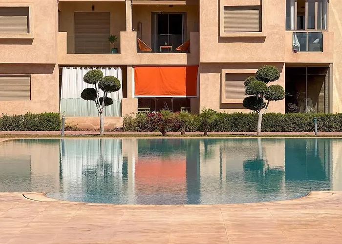 Appartement Tout Confort A Marrakech Avec Piscine Et Capacite 4 Personnes