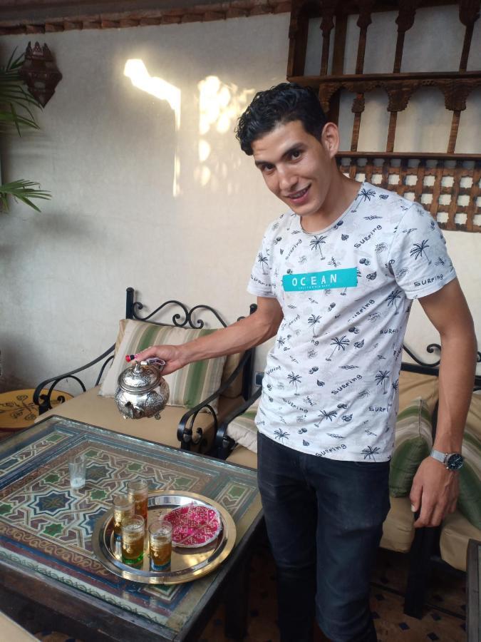 Riad Ima & *