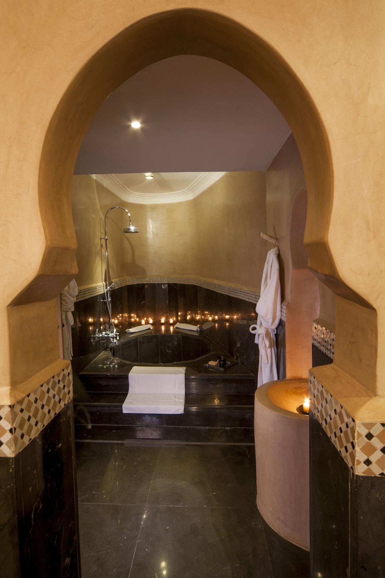 Almaha Marrakech Restaurant & 5*