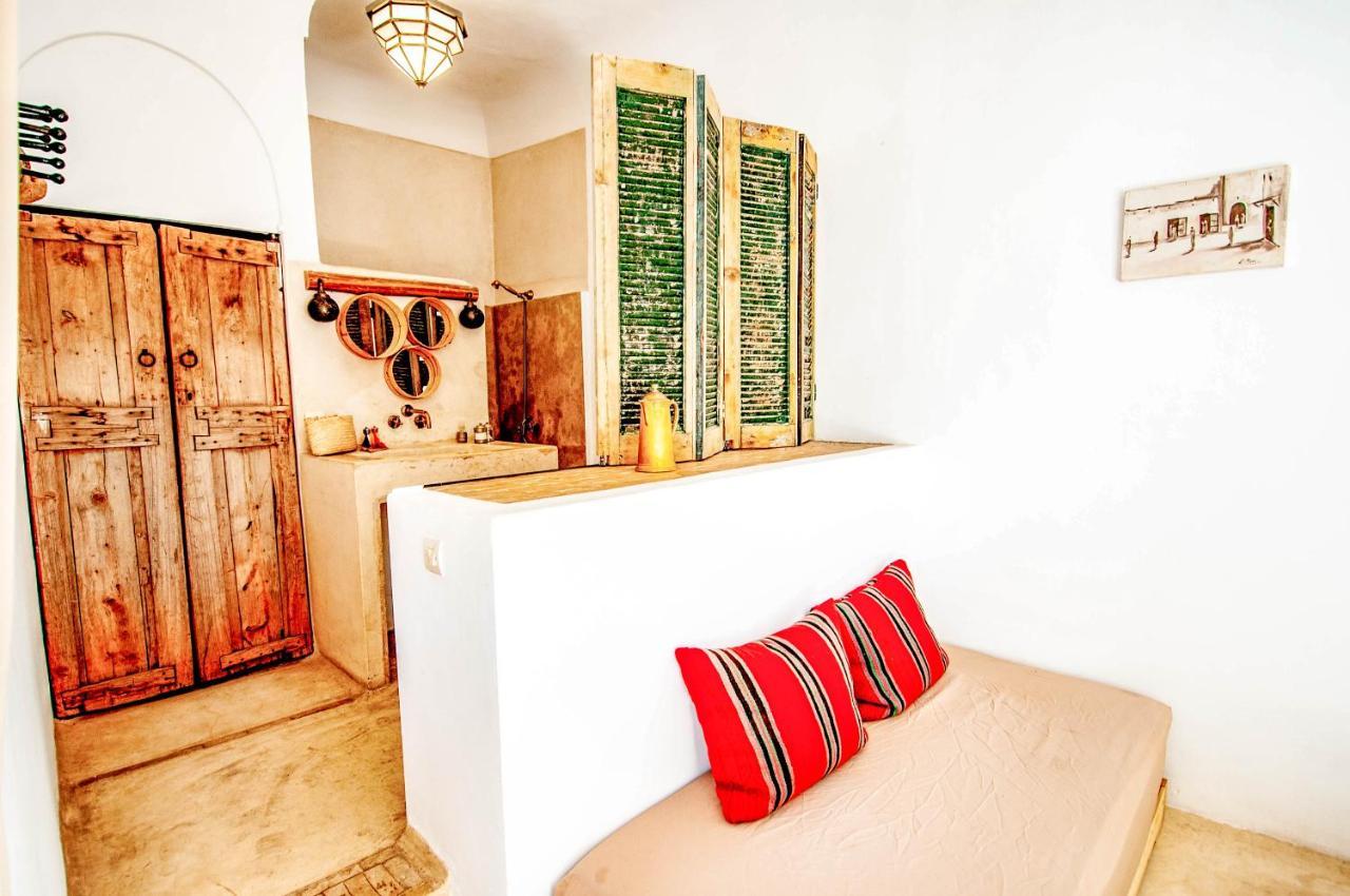 Almeria & 4* Marrakesh