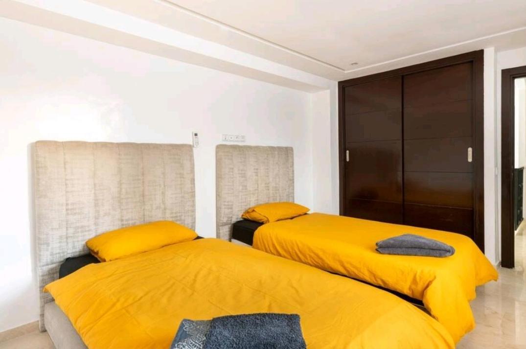Duplex De Luxe *