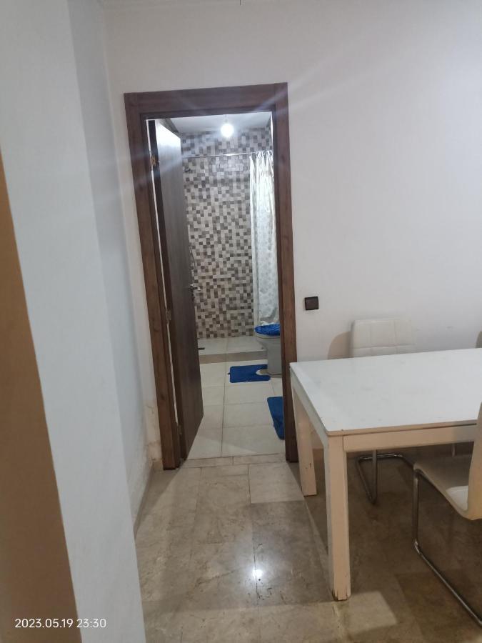 Appartement Nour 7 *