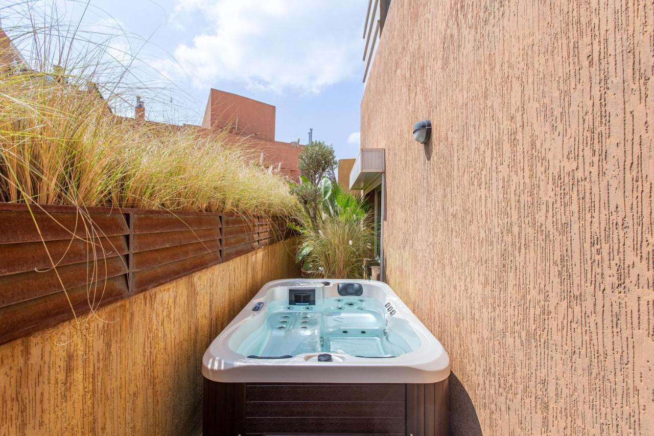 Bel Centre-ville Avec Jacuzzi Privatif Apartment *