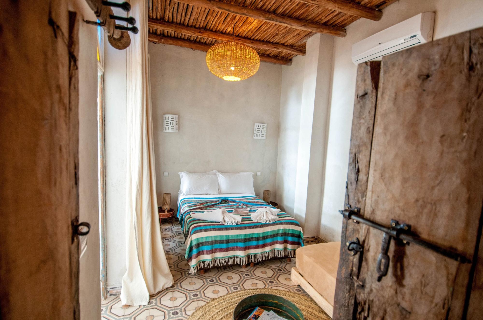 Almeria & Marrakesh