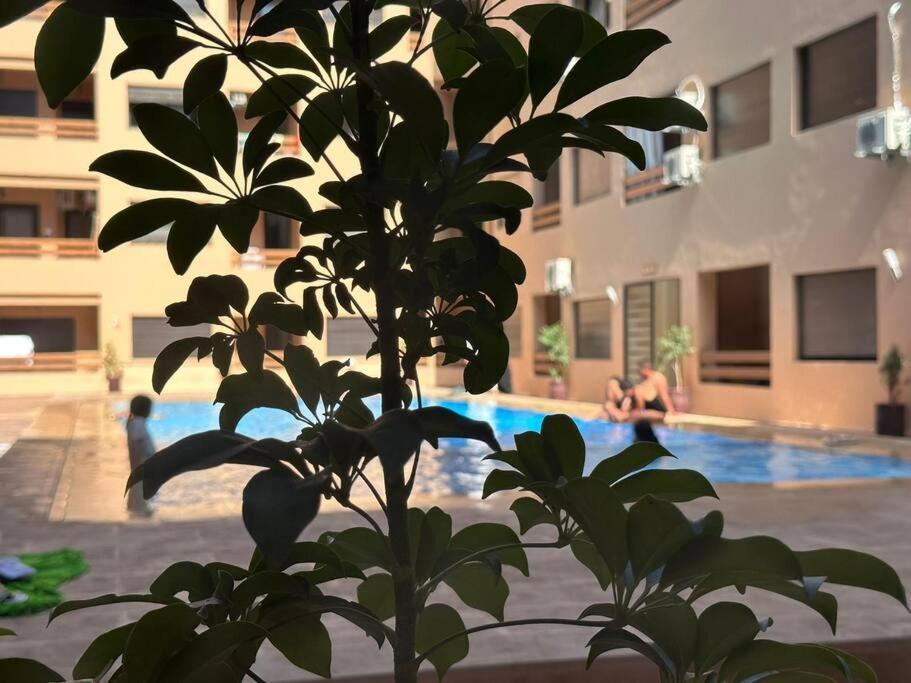 Appartement*piscine*aeroport* Apartment