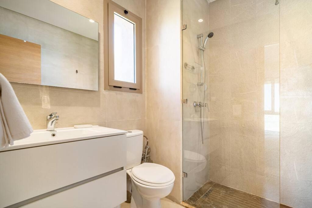 Golfside New 3-bedroom