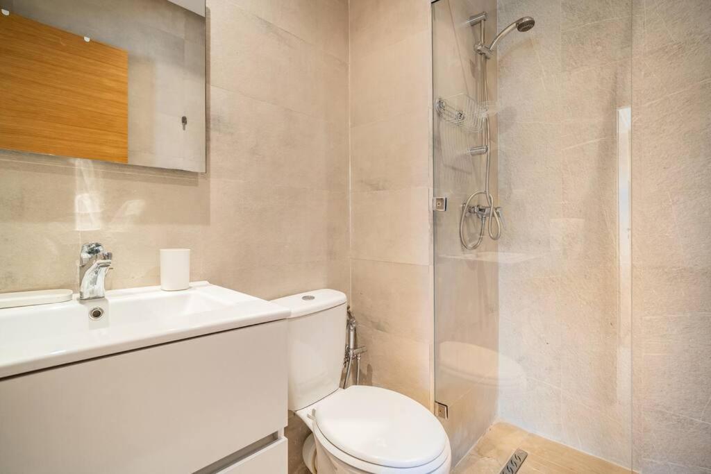 Golfside New 3-bedroom Appartement *