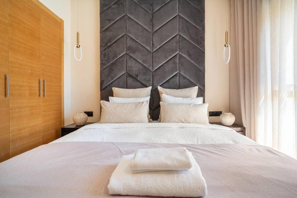 Golfside New 3-bedroom Appartement