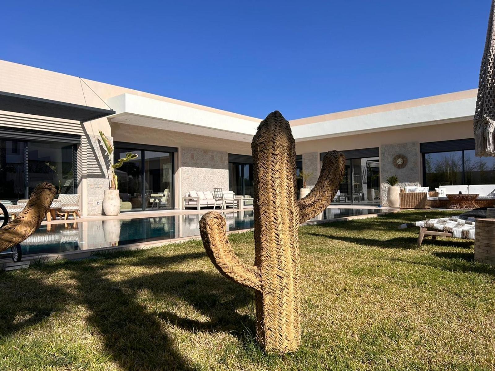 Sarah Avec Piscine A 15 Min De Marrakech - Ark Realty *