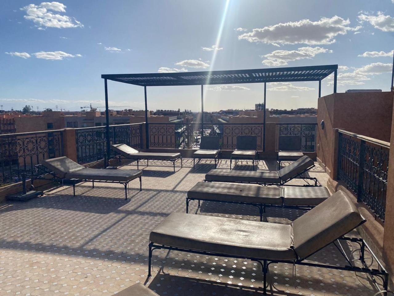 Apartamento App. Traversant Au Gueliz + Piscine Sur Le Toit