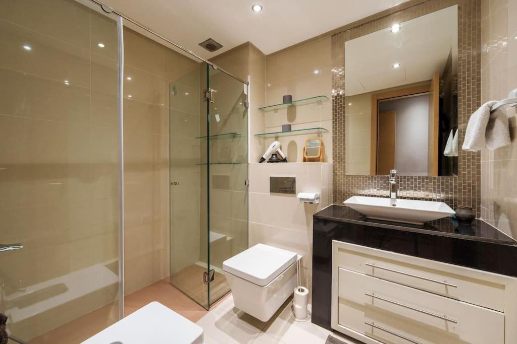 Apartamento Poolside Apartment's-green View *