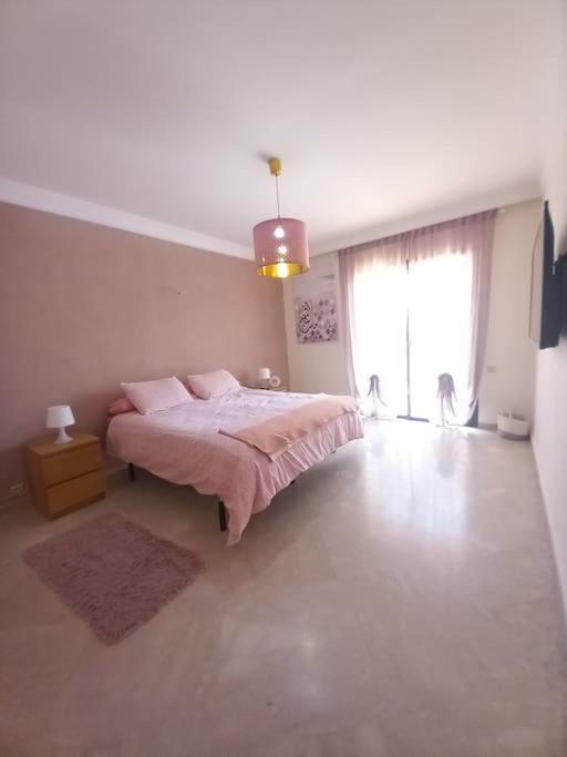 Appartement Perle Rose De Gueliz- Services All-inconciergerie