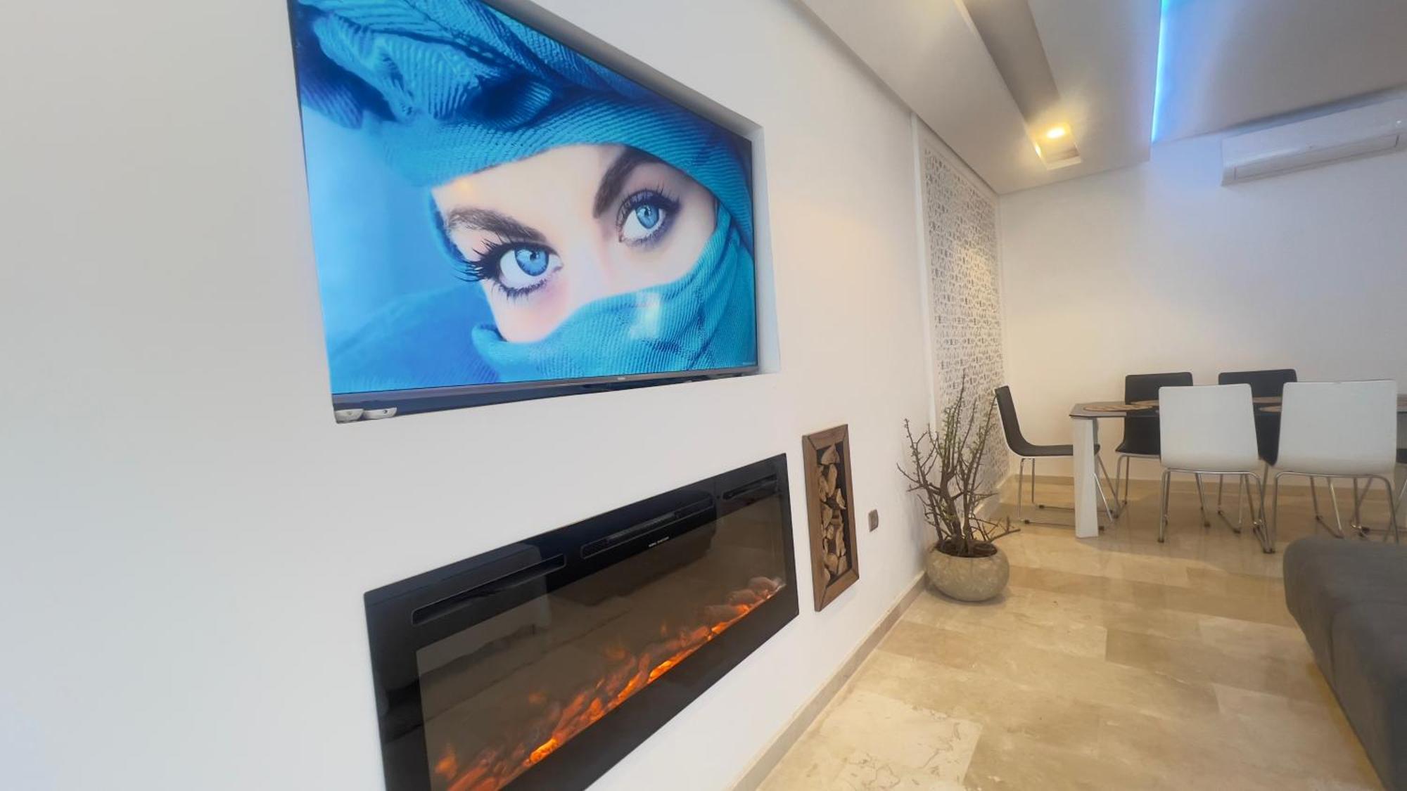 Mini-villa Situee Dans Prestigia A Marrakech, Avec Vue Sur La Piscine Et Le Golf Securite 24h Sur 24 Et Proximite Ideale De L Aeroport 5 Minutes C Est Parfaite Pour Des Appartement