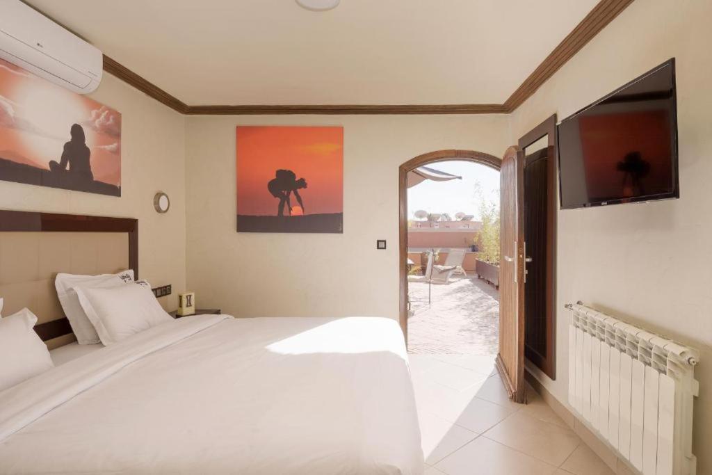 Villa Ushuaia Avec Piscine - Petit Dejeuner Gratuit - Marrakech Center