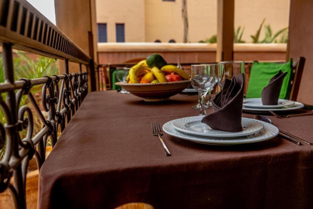 Villa Ushuaia Avec Piscine - Petit Dejeuner Gratuit - Marrakech Center Marrakesh