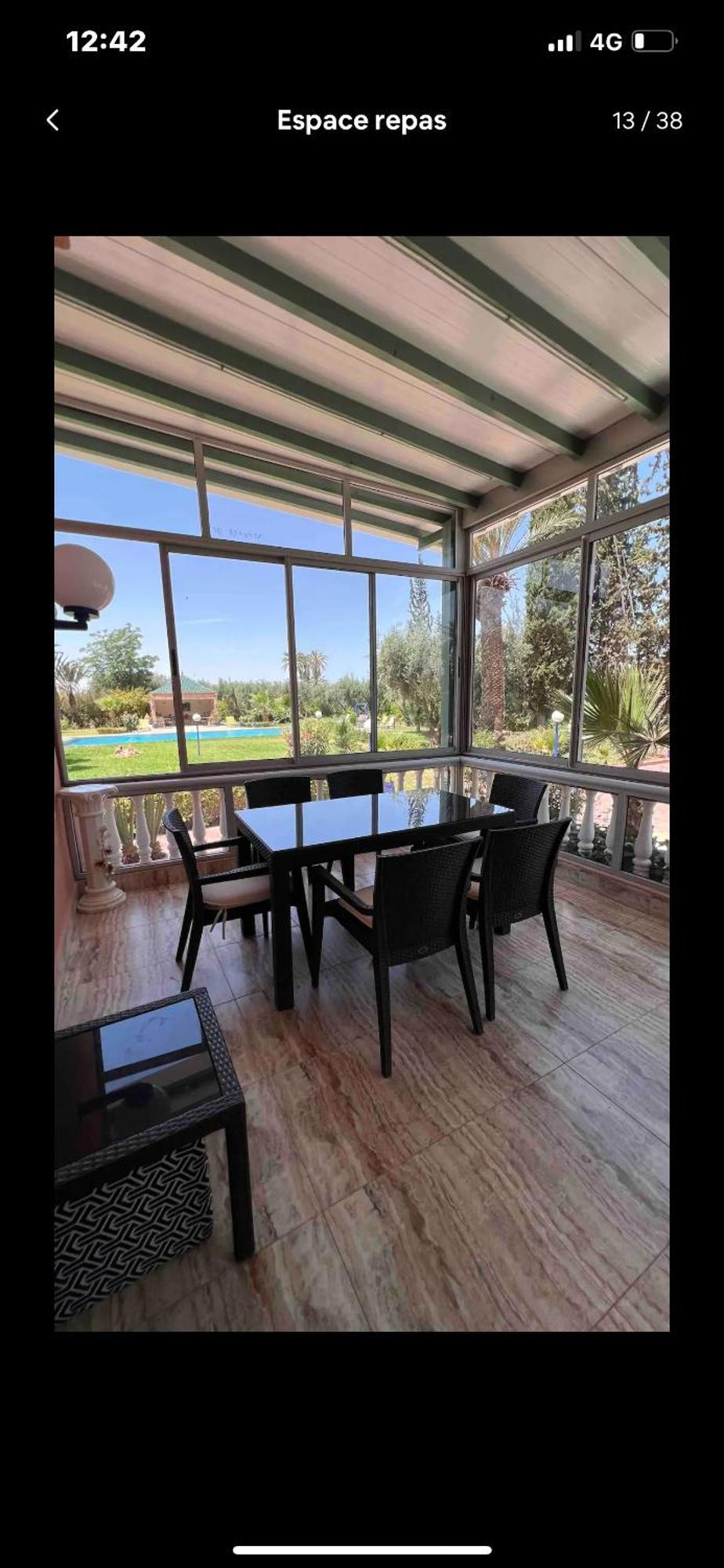 Villa Avec Grande Piscine Et Jardin *