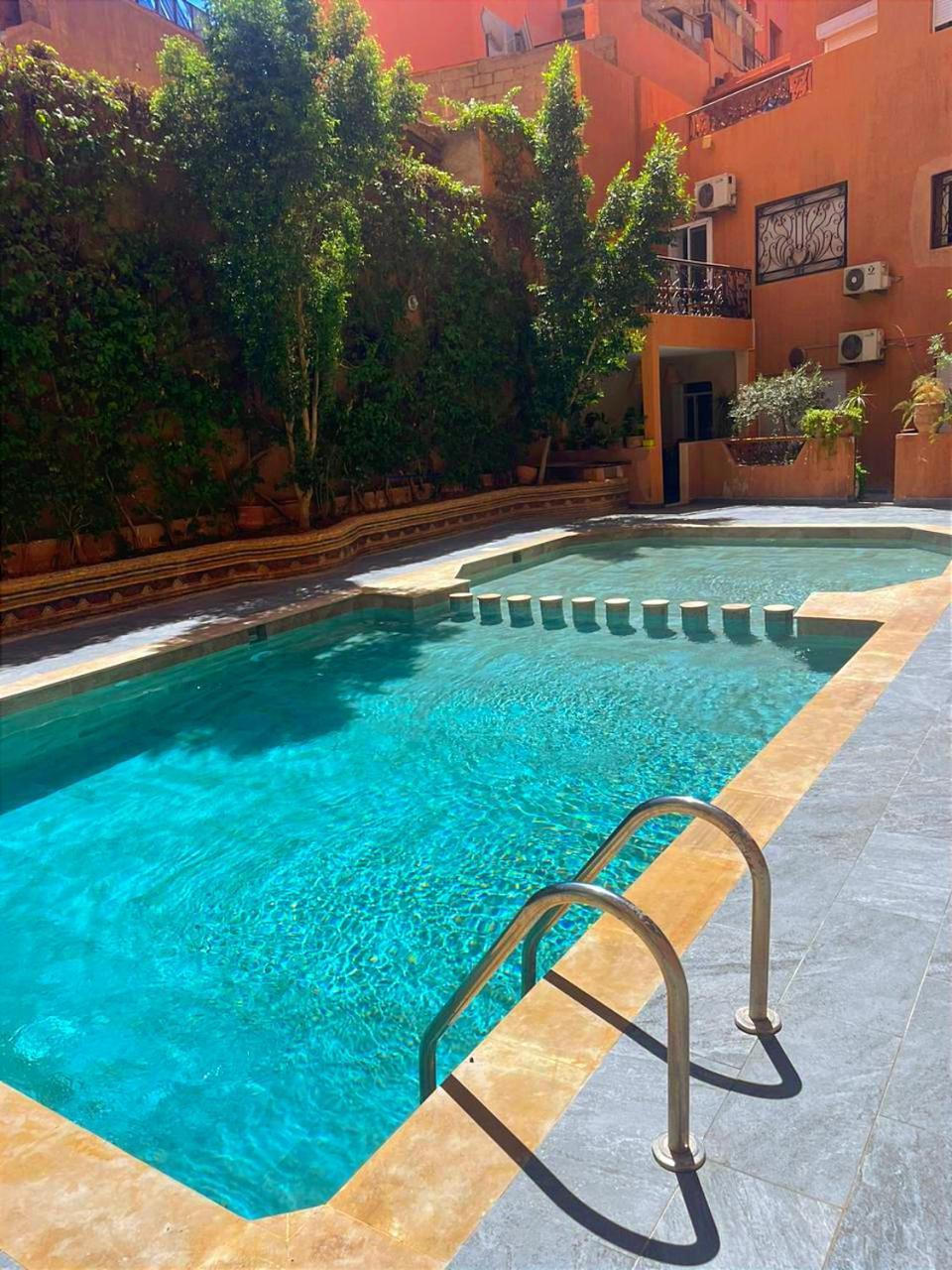 Apartment Bel Centre-ville Avec Jacuzzi Privatif Marrakesh