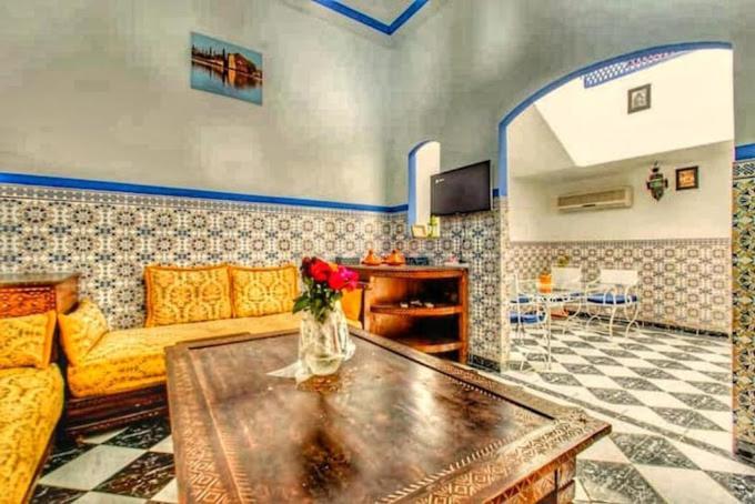 Amirkesh And Pool, In Exclusivity, Families Only * Marrakesh