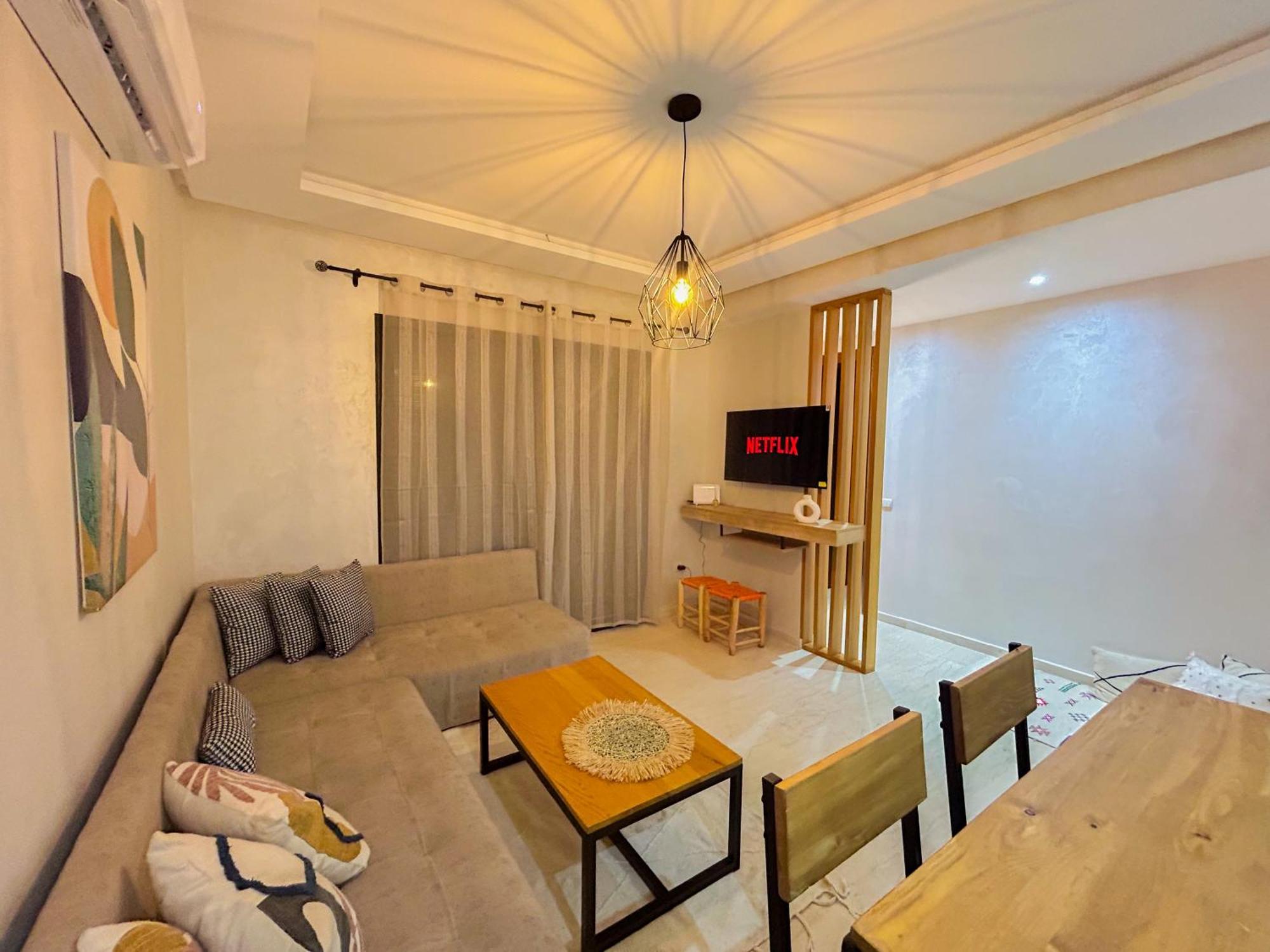 Le Cocon Dore Avec Terrasse Ensoleillee Au Centre De Marrakech Apartment *