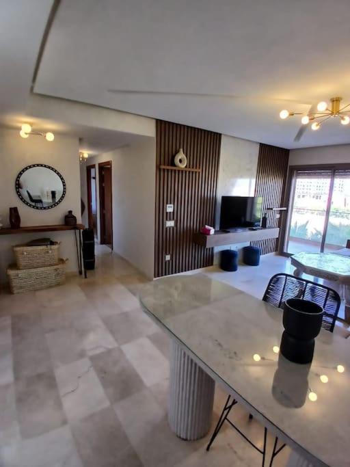 Appartement 2 Dans Luxueux Avec Piscine Marrakesh