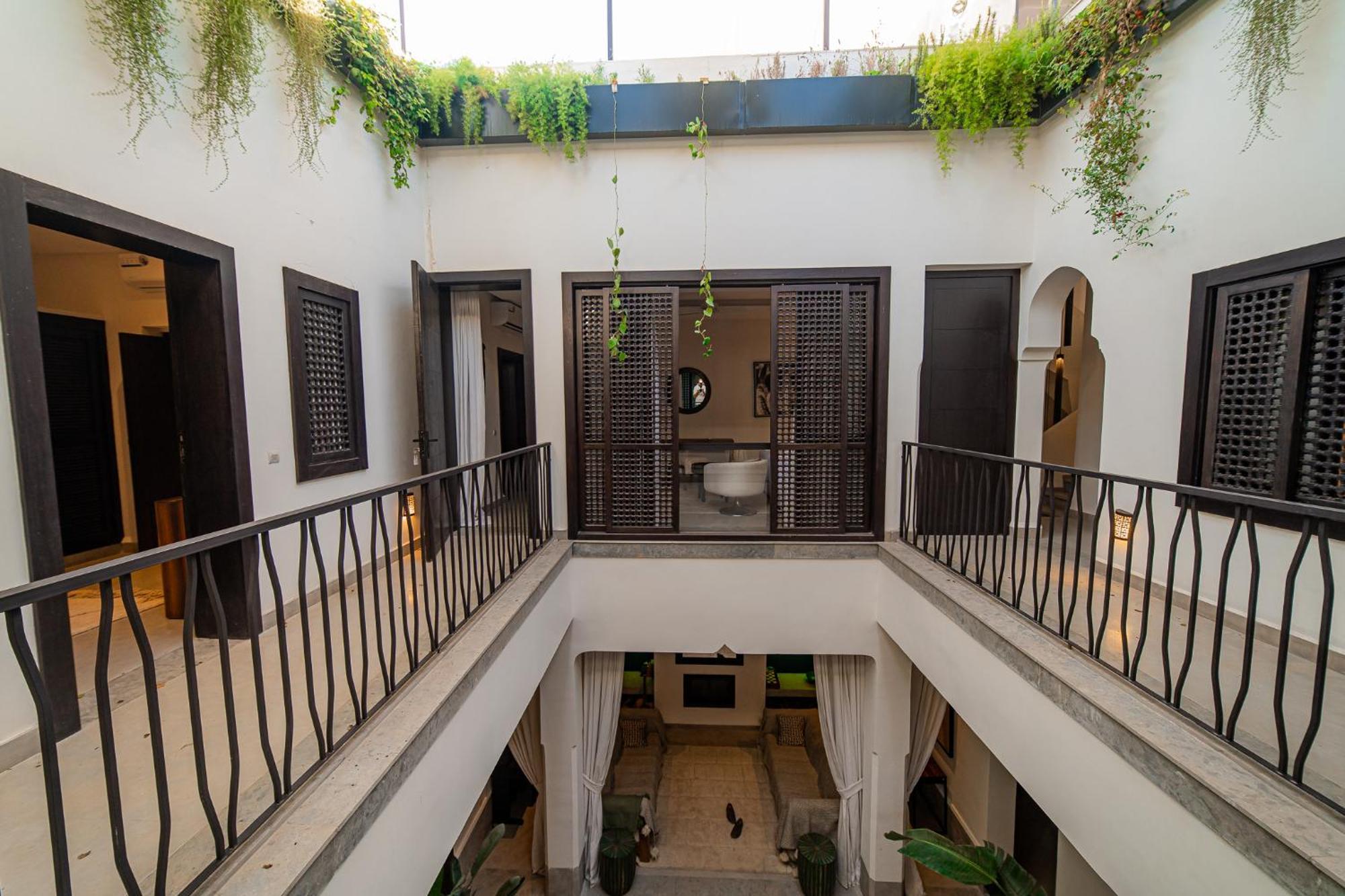 Riad Sabrawa *