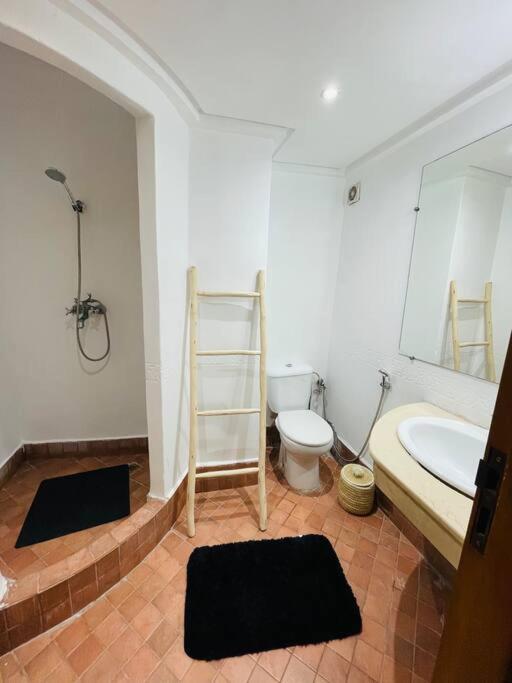 Cosy Centre Gueliz Avec Piscine Appartement
