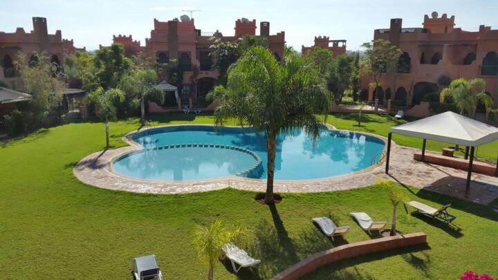Capstay In Secure Villa *