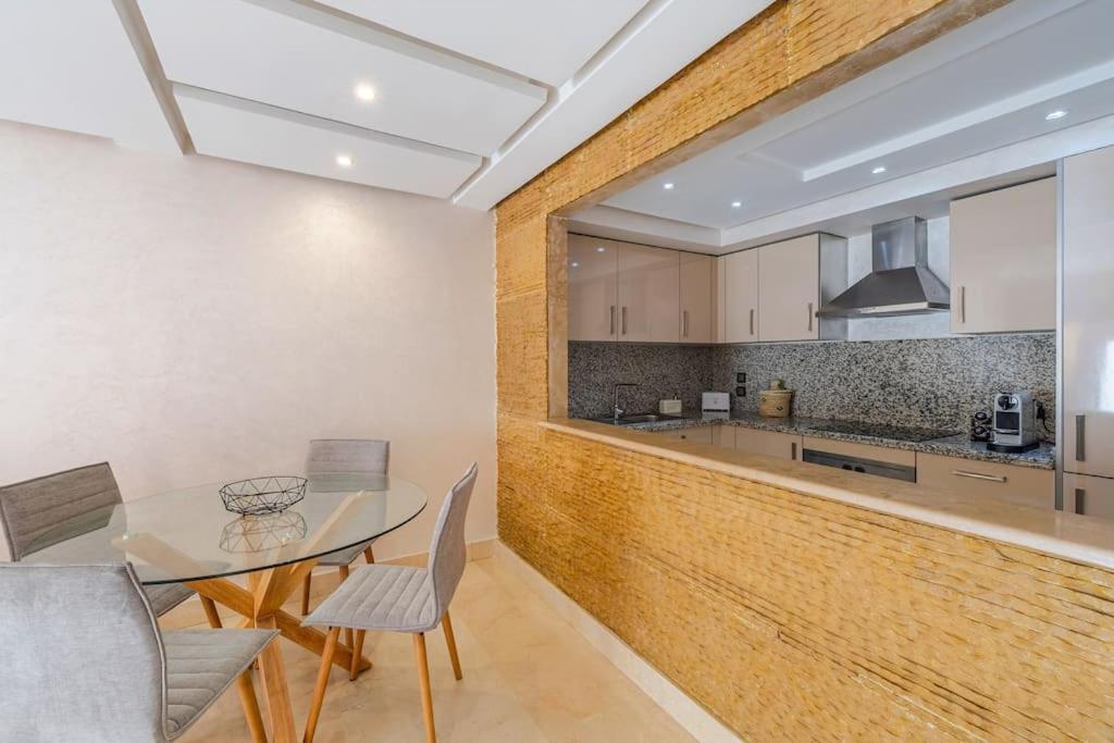 Appartement Location New Cafe De La Poste Plaza *