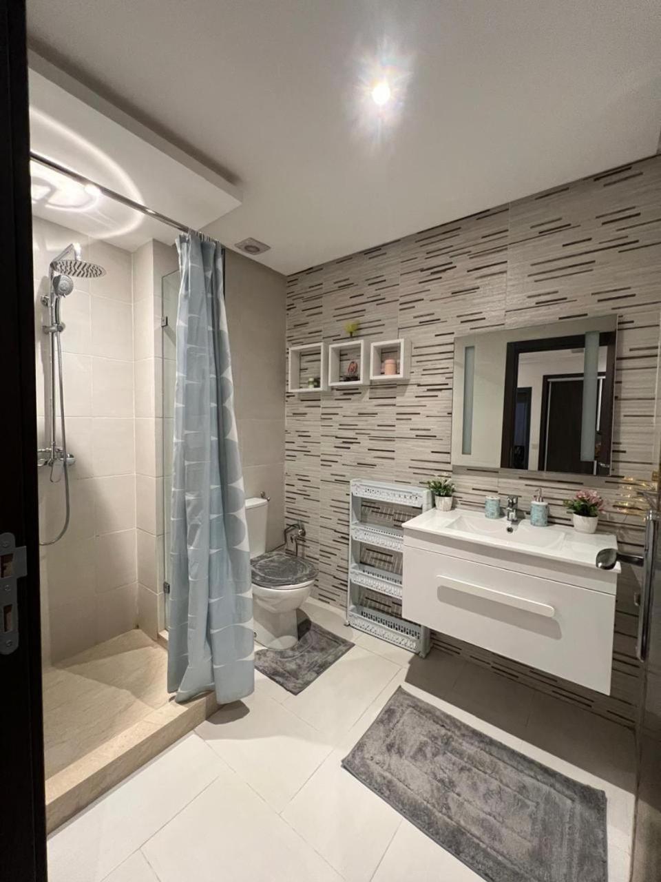 New! Modern & 2 Bedrooms & 2 Pool & Wifi * Marrakesh