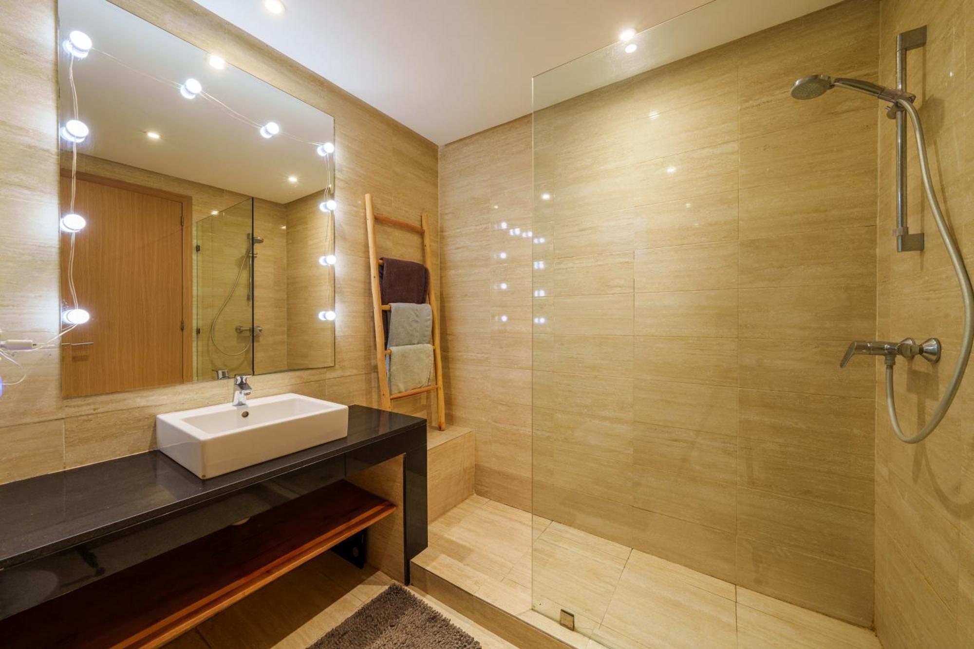 Spacious Luxury With Heated Pool Center Appartement Marrakesh