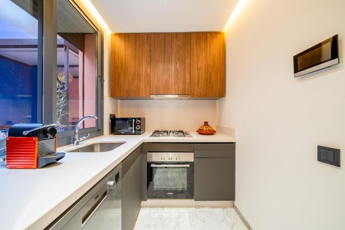 Apartment Incredible&new-jacuzzi-billard-parking-optic Fiber