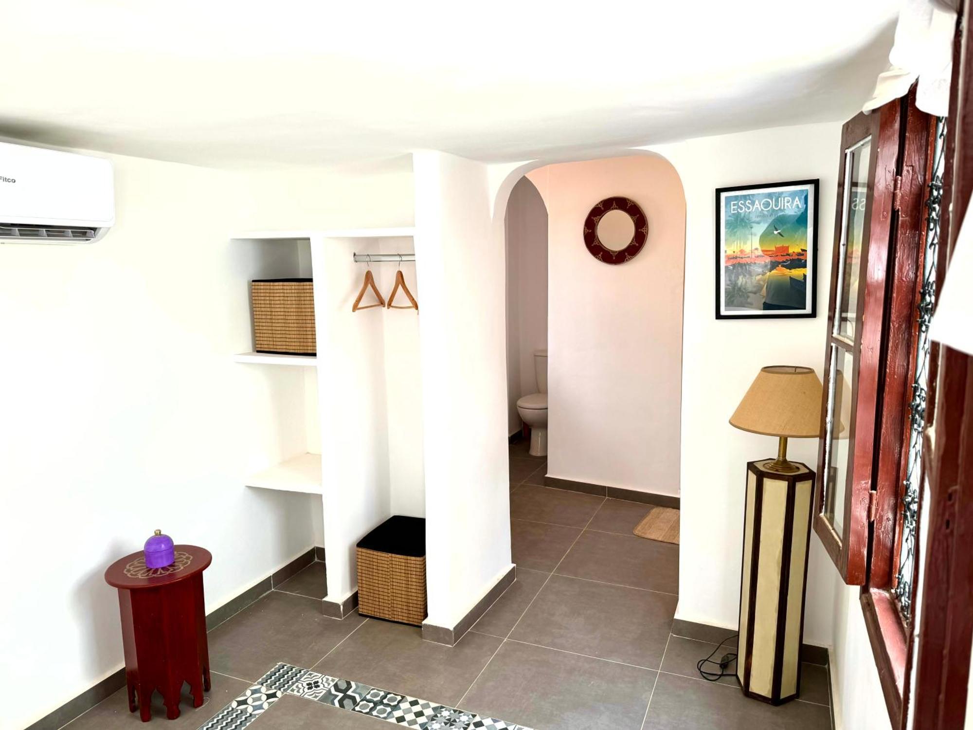 Nabil With Concierge And Free Breakfast Villa