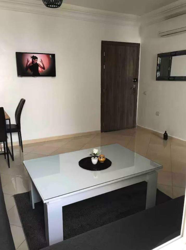 Appartement Confort Marrakech, Proche De Gueliz Et Jemaa Apartment *