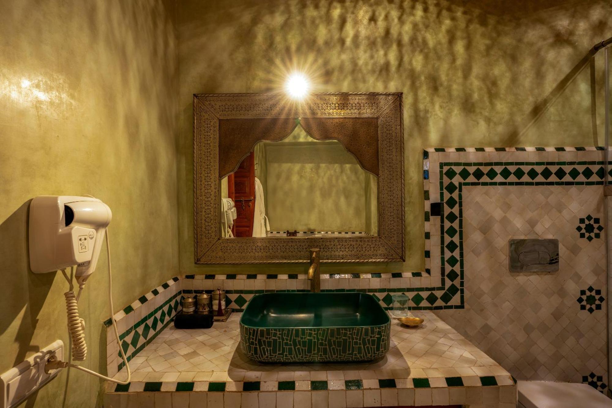 Riad Janate & 4*