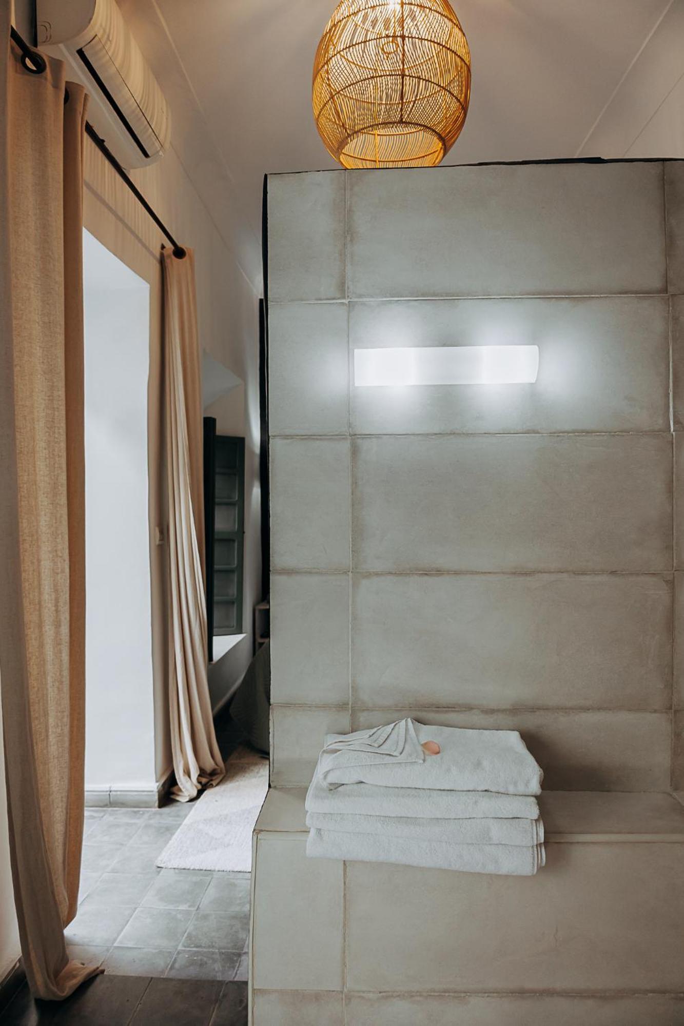 Wenge & Riad Marrakesh