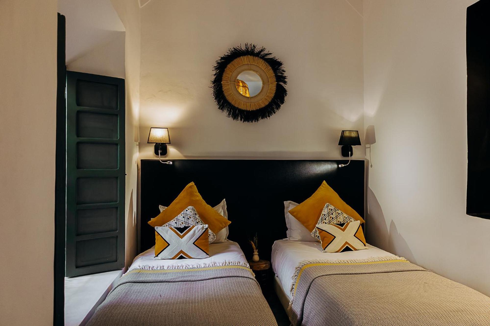 Riad Wenge &