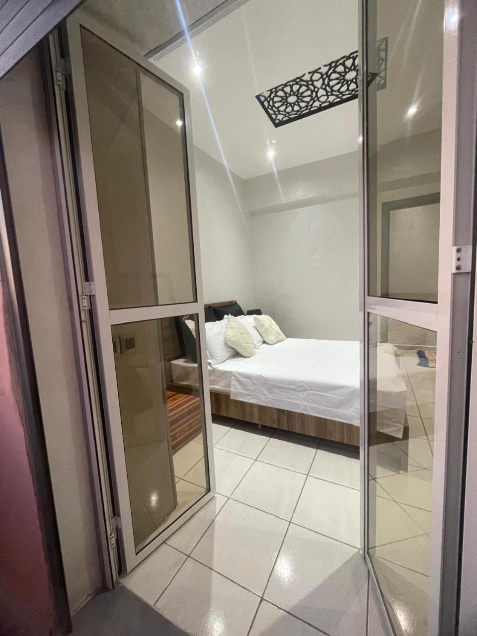 Bright & A Marrakech Touch & View Of Atlas Appartement Marrakesh