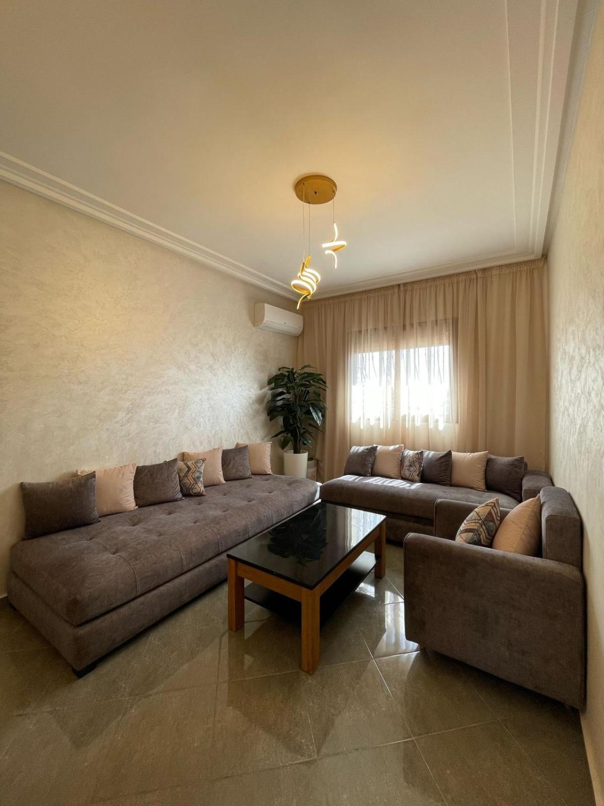 Chic And Modern Appartement