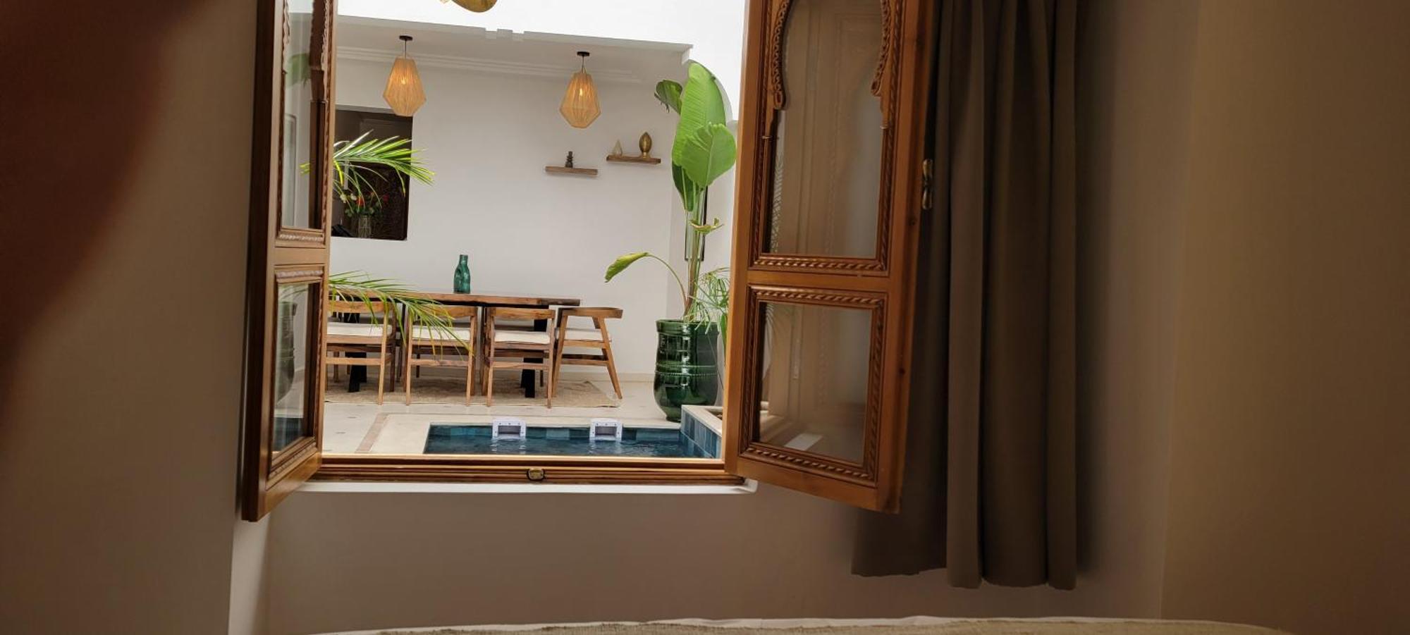 Linawel, Beautiful Exclusive Marrakesh